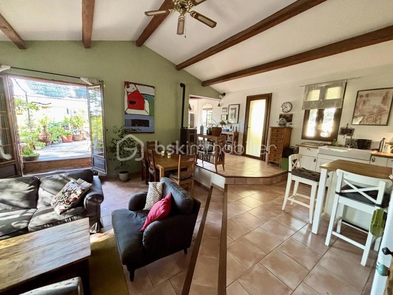 Propriété - 170 m² - 7 pièces