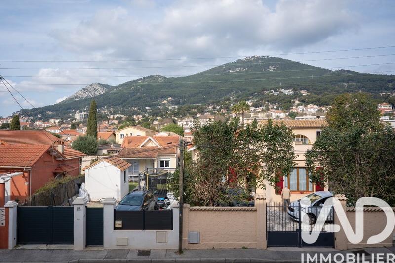 Appartement - 77 m² - 3 pièces