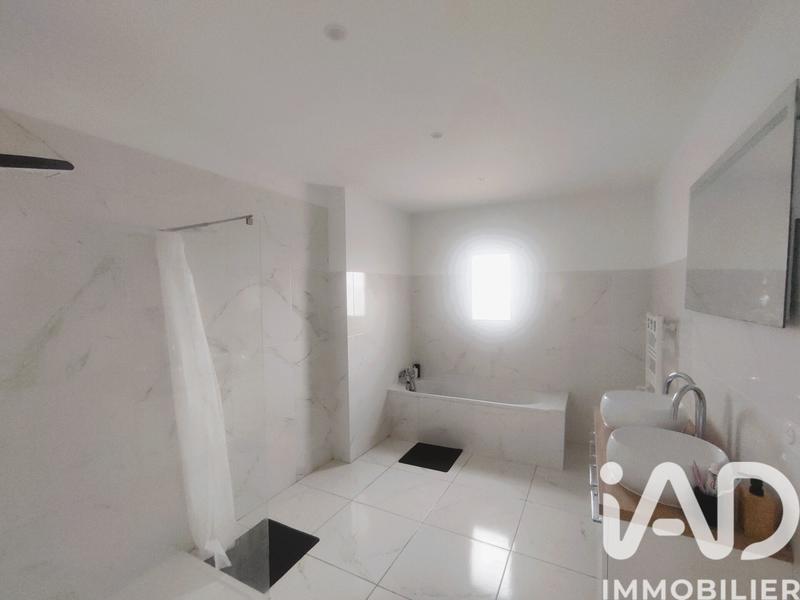 Maison - 145 m² - 5 pièces