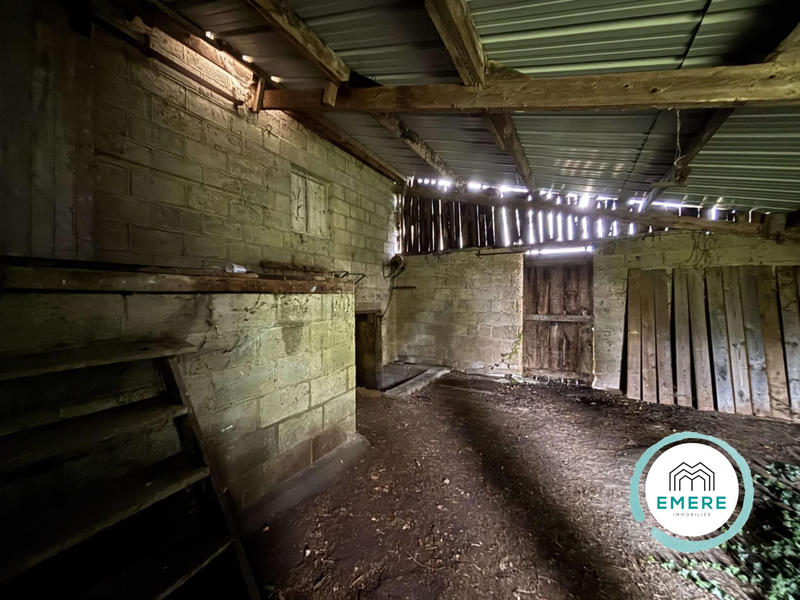 Maison - 265 m² - 11 pièces