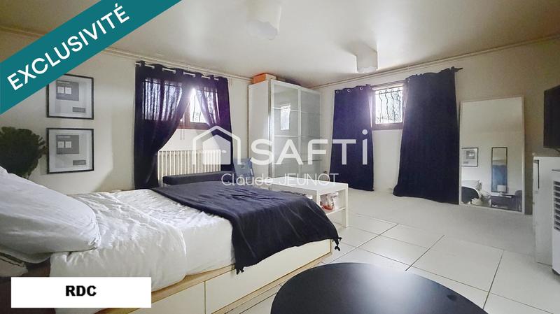 Maison - 210 m² - 6 pièces