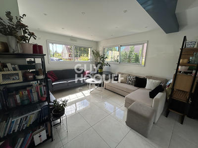 Maison - 170 m² - 7 pièces