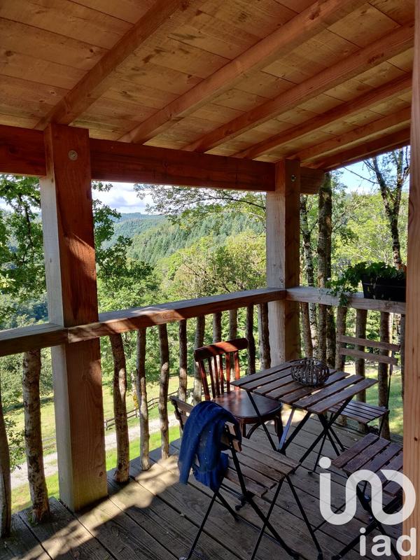 Maison - 200 m² - 10 pièces