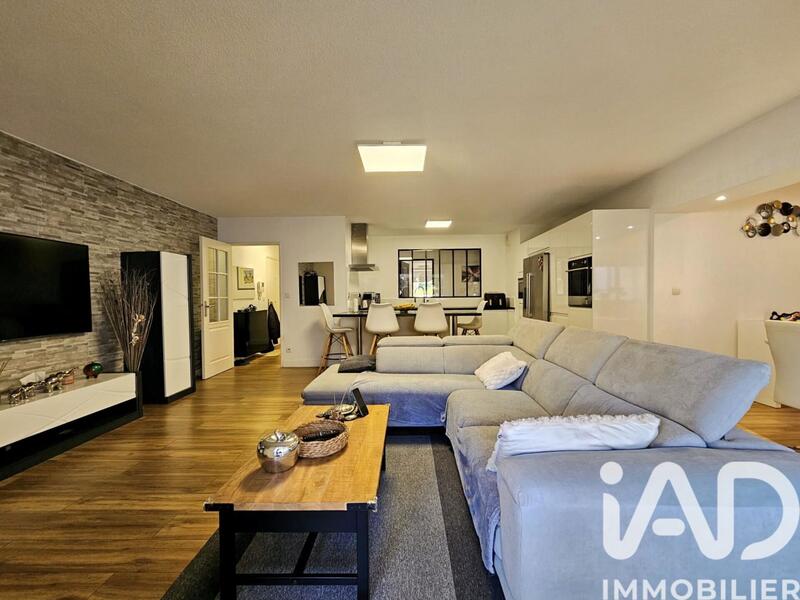 Appartement - 101 m² - 4 pièces