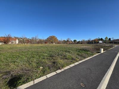 Terrain constructible - 547 m²