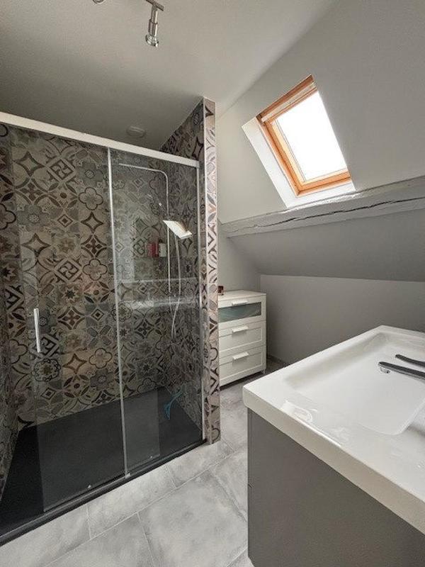 Maison - 170 m² - 7 pièces