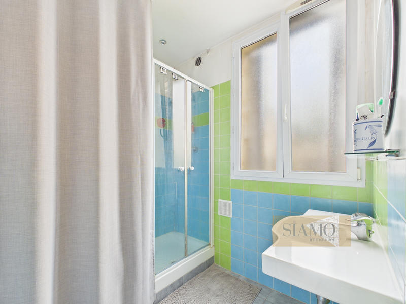 Appartement - 64 m² - 3 pièces