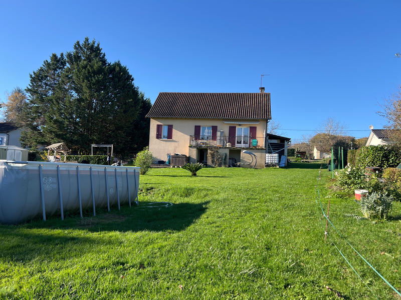 Maison - 80 m² - 4 pièces