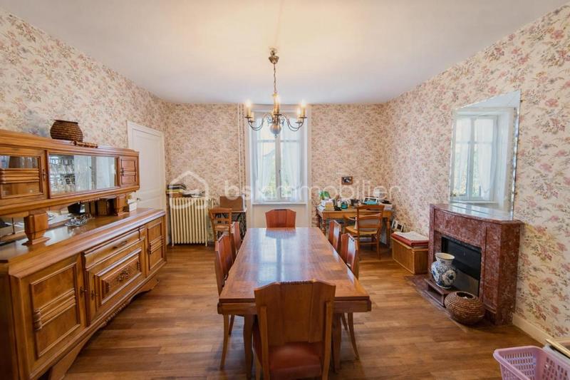 Maison en pierre - 152 m² - 7 pièces