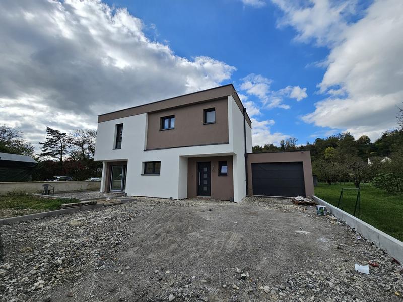 Maison contemporaine - 123 m² - 5 pièces