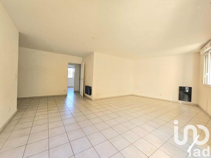 Appartement - 75 m² - 3 pièces