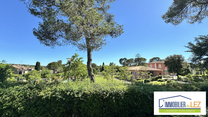 Maison - 202 m² - 8 pièces