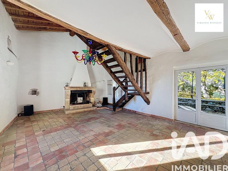 Maison - 199 m² - 9 pièces