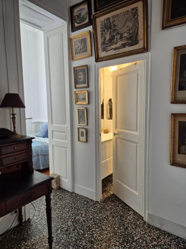 Appartement - 254 m² - 7 pièces