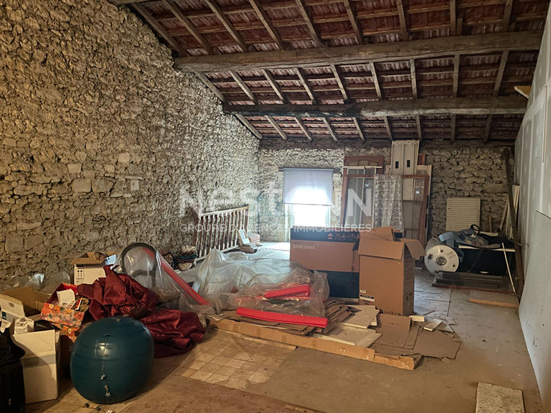 Maison - 105 m² - 4 pièces