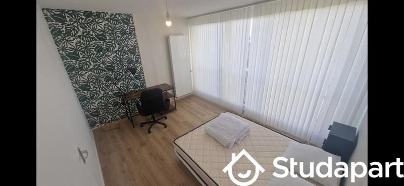 Chambre - 16 m² - 1 pièce