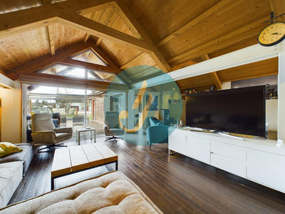 Maison - 145 m² - 5 pièces