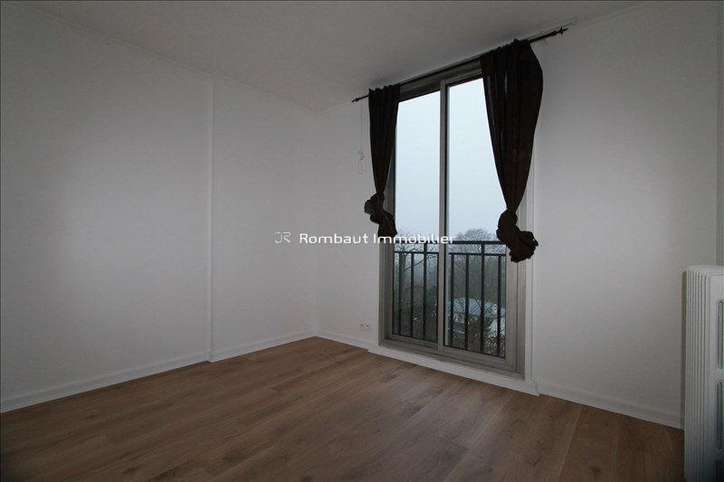 Appartement - 93 m² - 5 pièces