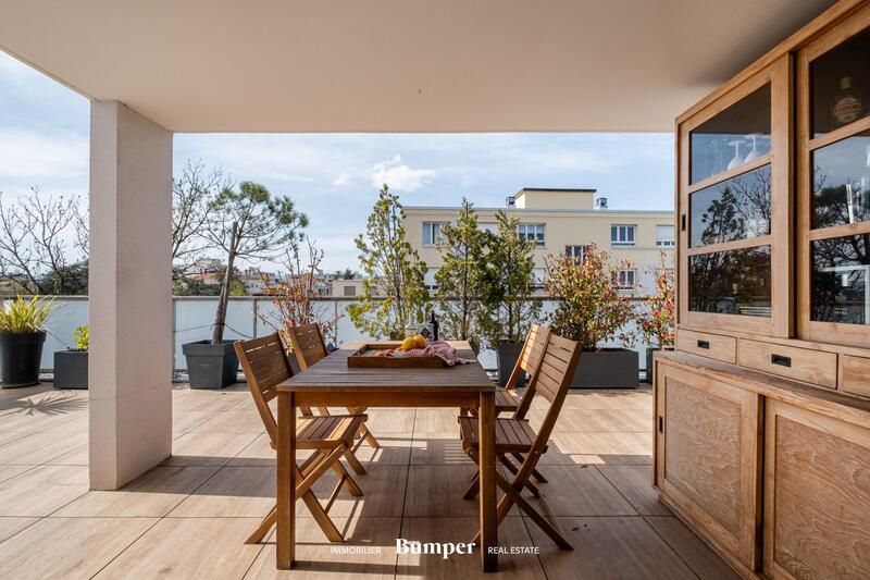 Duplex - 118 m² - 4 pièces