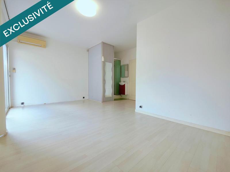 Maison - 182 m² - 8 pièces