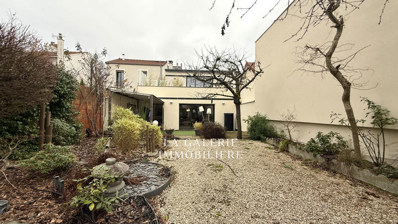 Maison - 172 m² - 6 pièces