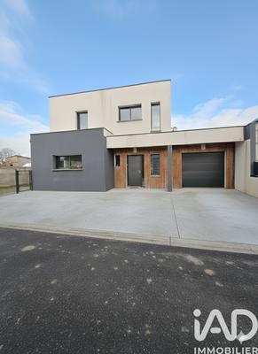 Maison - 151 m² - 6 pièces