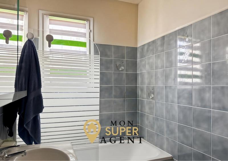 Maison - 105 m² - 5 pièces