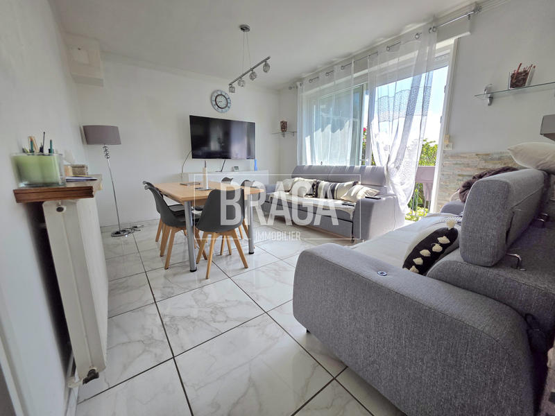 Maison - 82 m² - 5 pièces