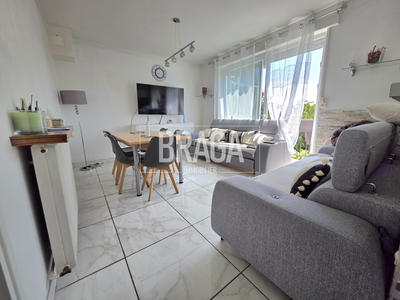 Maison - 82 m² - 5 pièces