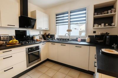 Maison de ville - 111 m² - 5 pièces