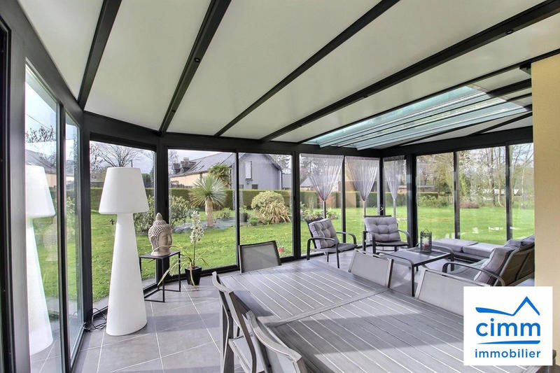 Maison traditionnelle - 127 m² - 7 pièces