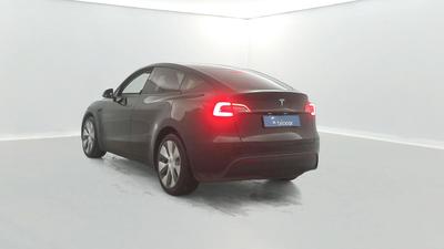 Tesla Model y Standard Rwd