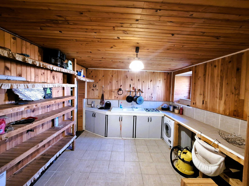 Maison - 219 m² - 6 pièces