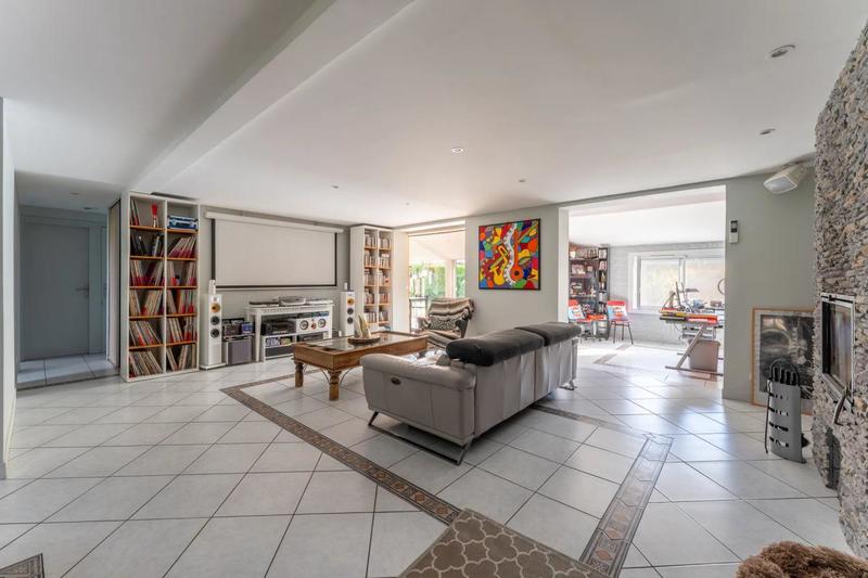 Villa - 162 m² - 7 pièces