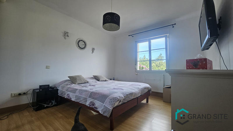 Maison - 166 m² - 6 pièces