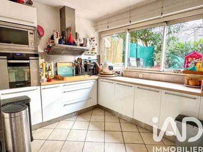 Appartement - 82 m² - 4 pièces