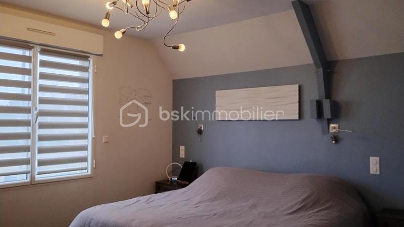 Maison - 239 m² - 6 pièces