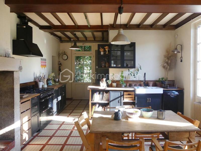 Maison de maîtres - 290 m² - 8 pièces