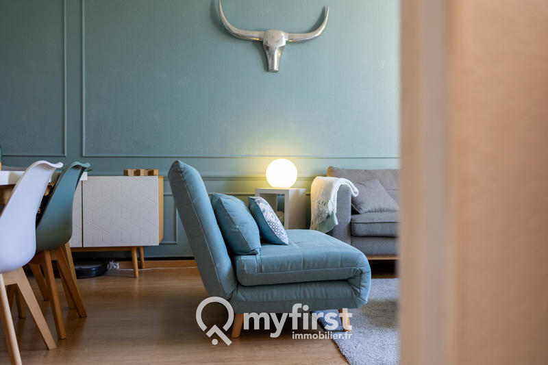 Maison - 202 m² - 6 pièces