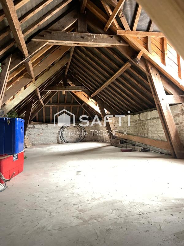 Maison - 200 m² - 5 pièces