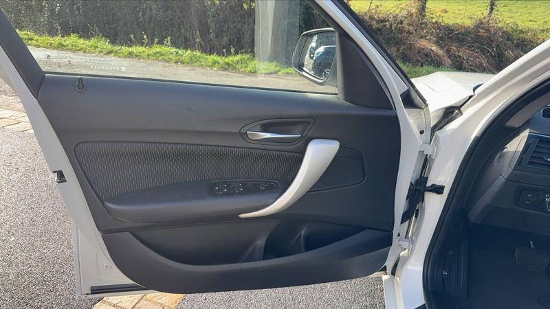 Bmw Série 1 (F21) 118d 143 Bva Business