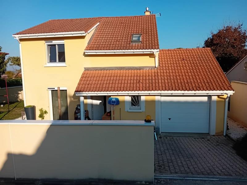 Maison - 100 m² - 4 pièces