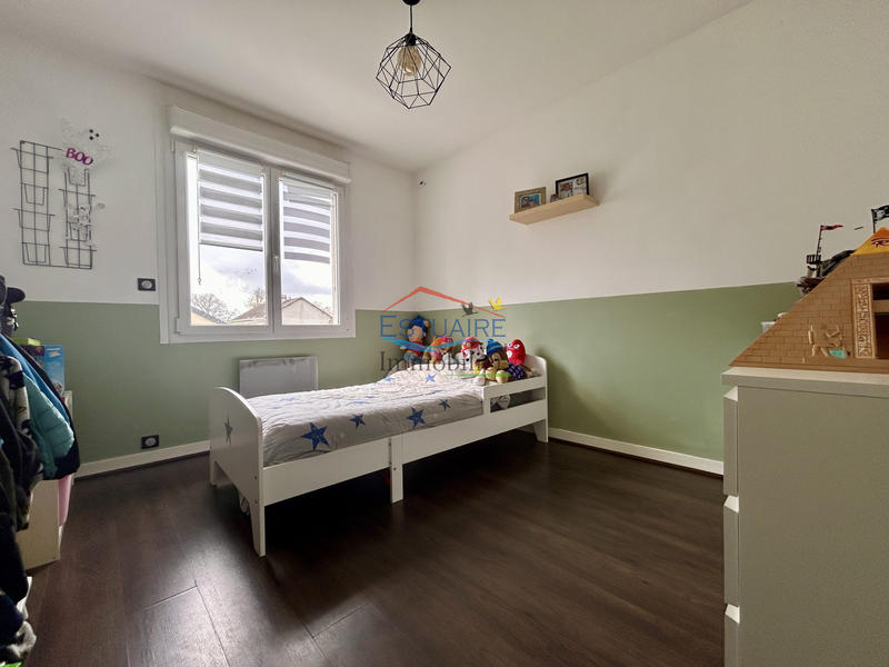 Maison - 220 m² - 9 pièces