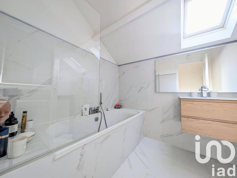 Maison - 165 m² - 7 pièces