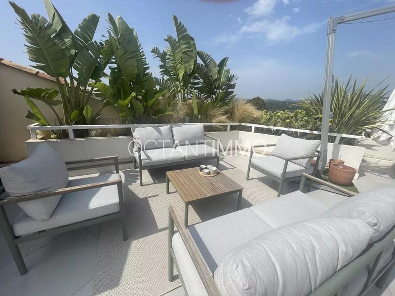 Appartement - 114 m² - 4 pièces