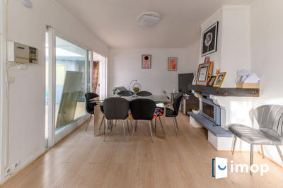 Maison - 74 m² - 4 pièces