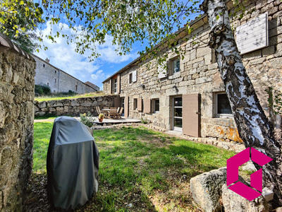 Ferme - 175 m² - 5 pièces