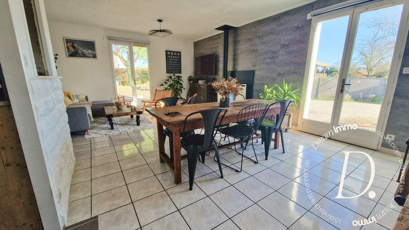 Maison - 100 m² - 5 pièces