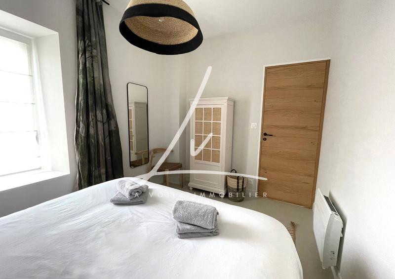 Maison ancienne - 161 m² - 8 pièces