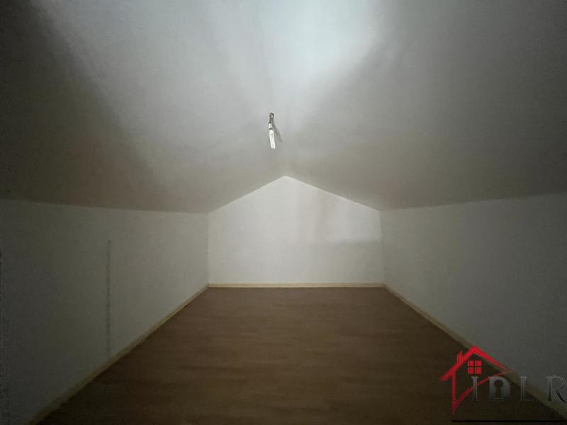 Maison - 185 m² - 10 pièces